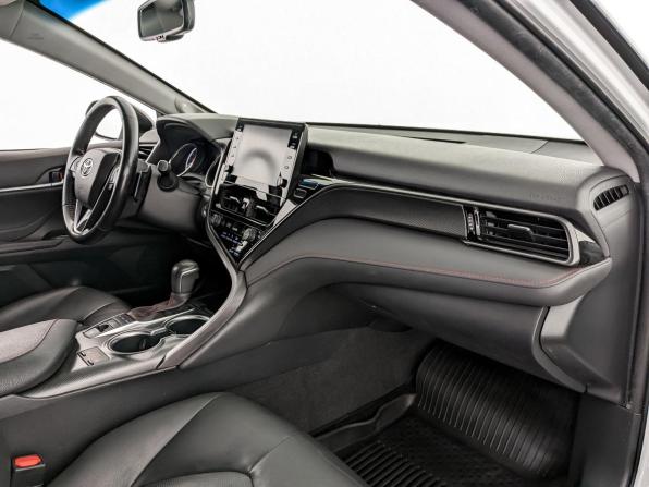 Toyota Camry VIII (XV70) Рестайлинг с пробегом 2021 года, цена 3 500 000 рублей, 99478 км, седан, Автокод Объявления