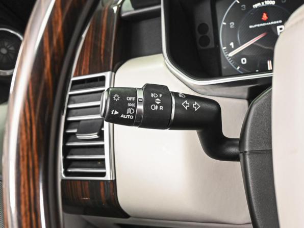 Land Rover Range Rover IV с пробегом 2015 года, цена 4 935 000 рублей, 136526 км, внедорожник, Автокод Объявления