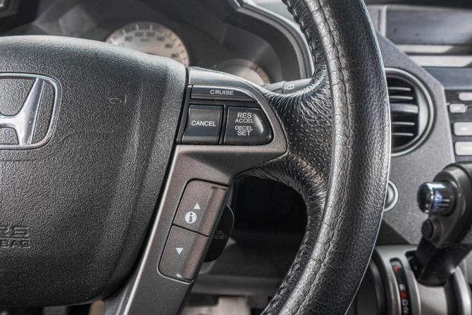 Honda Pilot II Рестайлинг с пробегом 2011 года, цена 1 939 000 рублей, 178000 км, внедорожник, Автокод Объявления