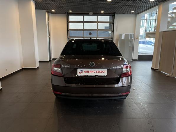 Skoda Octavia III (A7) Рестайлинг с пробегом 2018 года, цена 1 750 000 рублей, 121065 км, лифтбек, Автокод Объявления