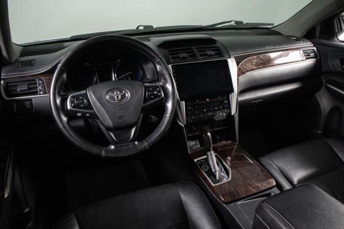 Toyota Camry VII (XV50) Рестайлинг с пробегом 2016 года, цена 2 419 000 рублей, 169699 км, седан, Автокод Объявления
