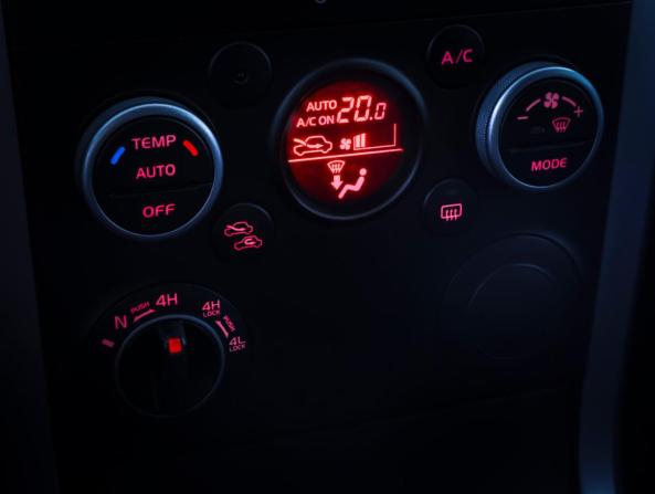 Suzuki Grand Vitara II Рестайлинг 2 с пробегом 2014 года, цена 1 390 000 рублей, 195057 км, внедорожник, Автокод Объявления