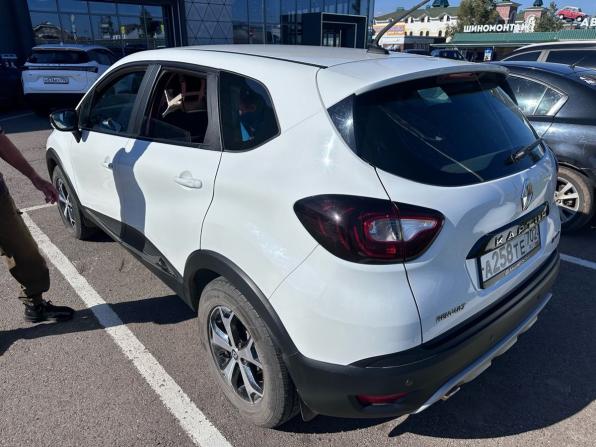 Renault Kaptur I Рестайлинг с пробегом 2020 года, цена 1 690 000 рублей, 24081 км, внедорожник, Автокод Объявления