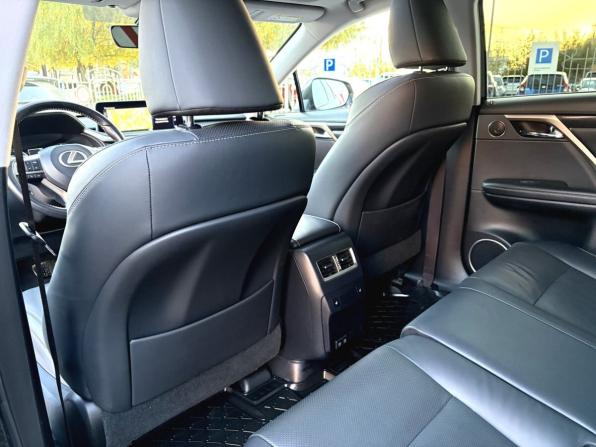 Lexus RX IV Рестайлинг с пробегом 2019 года, цена 5 100 000 рублей, 69059 км, внедорожник, Автокод Объявления