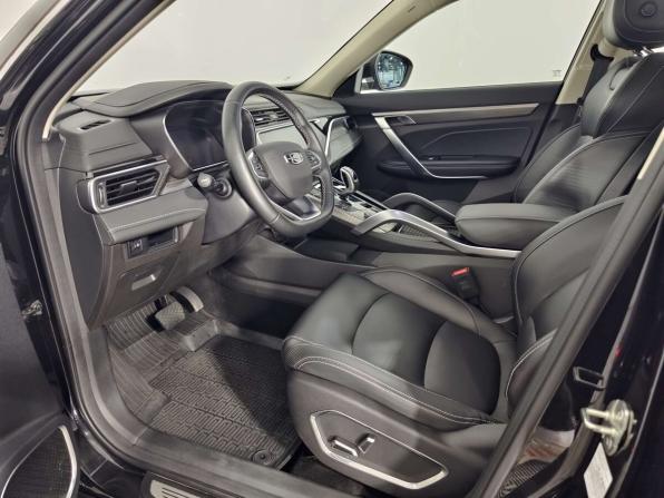 Geely Atlas Pro с пробегом 2024 года, цена 2 149 000 рублей, 29336 км, внедорожник, Автокод Объявления