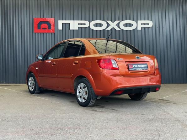 Kia Rio II Рестайлинг с пробегом 2010 года, цена 507 000 рублей, 202948 км, седан, Автокод Объявления