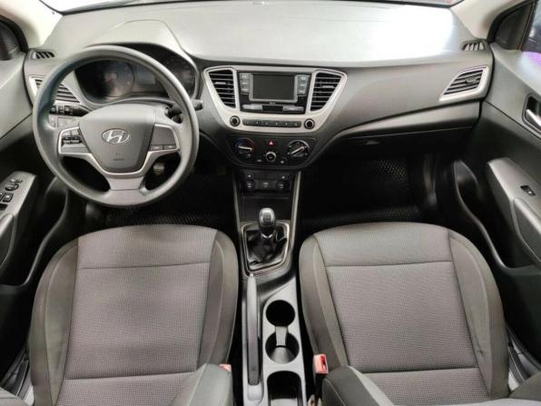 Hyundai Solaris II с пробегом 2019 года, цена 1 274 110 рублей, 129021 км, седан, Автокод Объявления