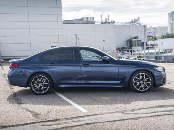 BMW 5 серии VII (G30/G31/G38) Рестайлинг с пробегом 2021 года, цена 4 848 000 рублей, 99676 км, седан, Автокод Объявления