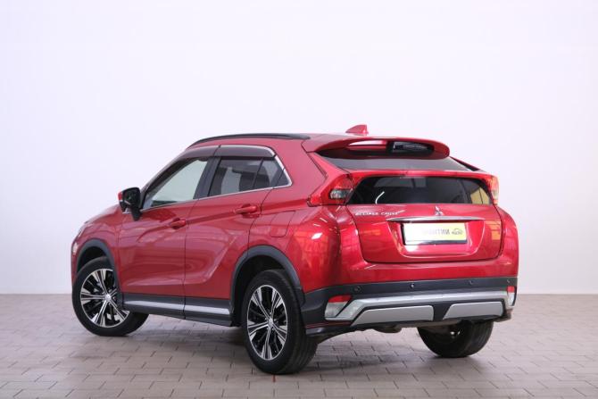 Mitsubishi Eclipse Cross I с пробегом 2018 года, цена 2 119 000 рублей, 85000 км, внедорожник, Автокод Объявления