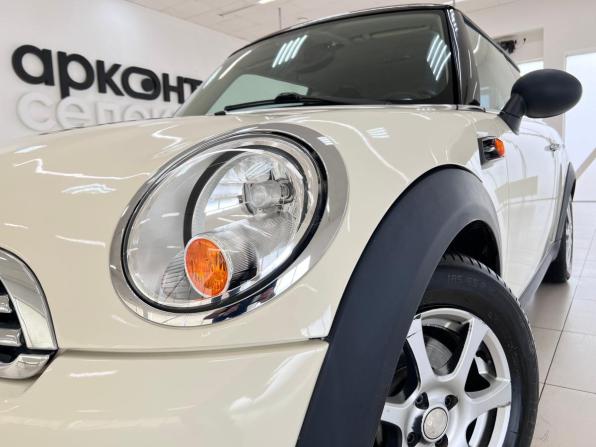 Mini Hatch II (R56) Рестайлинг с пробегом 2011 года, цена 890 000 рублей, 168500 км, хэтчбек, Автокод Объявления