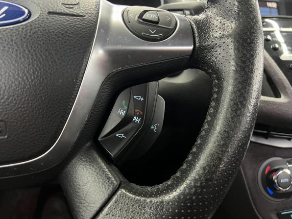 Ford Focus ST III с пробегом 2012 года, цена 1 199 000 рублей, 176055 км, универсал, Автокод Объявления