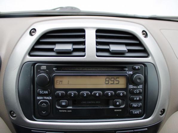 Toyota RAV4 II (XA20) с пробегом 2001 года, цена 569 000 рублей, 175410 км, внедорожник, Автокод Объявления