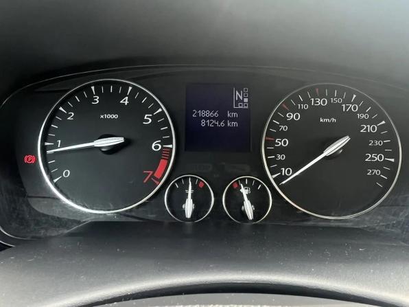 Renault Latitude I с пробегом 2011 года, цена 633 000 рублей, 218845 км, седан, Автокод Объявления