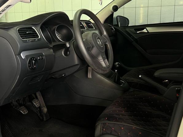 Volkswagen Golf VI с пробегом 2011 года, цена 950 000 рублей, 152450 км, хэтчбек, Автокод Объявления