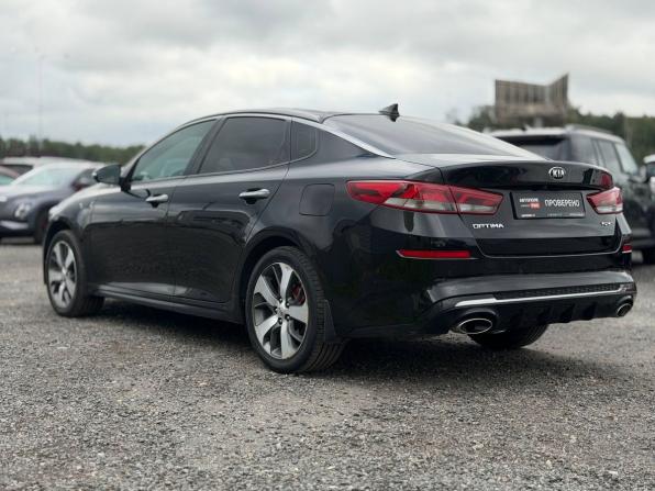 Kia Optima IV Рестайлинг с пробегом 2018 года, цена 1 895 000 рублей, 145000 км, седан, Автокод Объявления