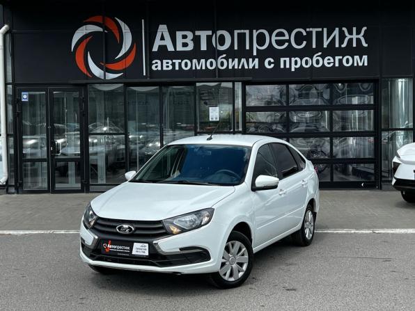 Lada (ВАЗ) Granta I Рестайлинг с пробегом 2023 года, цена 835 000 рублей, 40608 км, лифтбек, Автокод Объявления