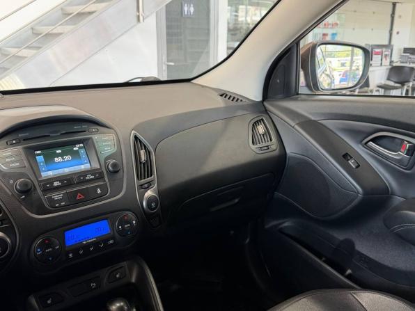 Hyundai ix35 I Рестайлинг с пробегом 2015 года, цена 1 499 900 рублей, 138000 км, внедорожник, Автокод Объявления