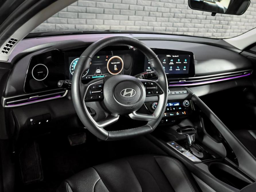 Hyundai Elantra VII (CN7) Рестайлинг Екатеринбург  - изображение 12