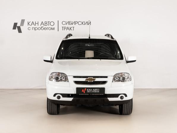 Chevrolet Niva I Рестайлинг с пробегом 2014 года, цена 631 400 рублей, 75000 км, внедорожник, Автокод Объявления