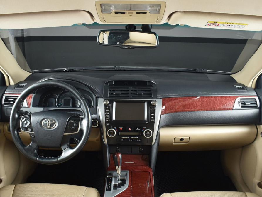 Toyota Camry VII (XV50) Кемерово  - изображение 7