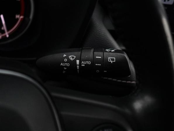 Toyota RAV4 V (XA50) с пробегом 2021 года, цена 3 450 000 рублей, 42444 км, внедорожник, Автокод Объявления