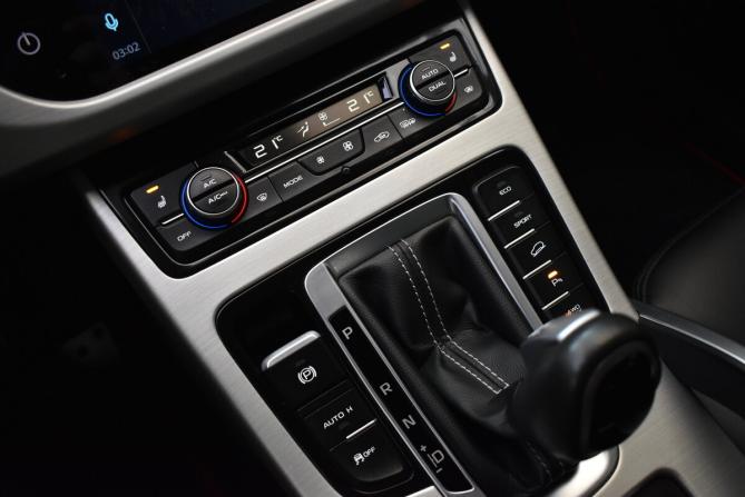 Geely Atlas I с пробегом 2020 года, цена 1 690 000 рублей, 138120 км, внедорожник, Автокод Объявления