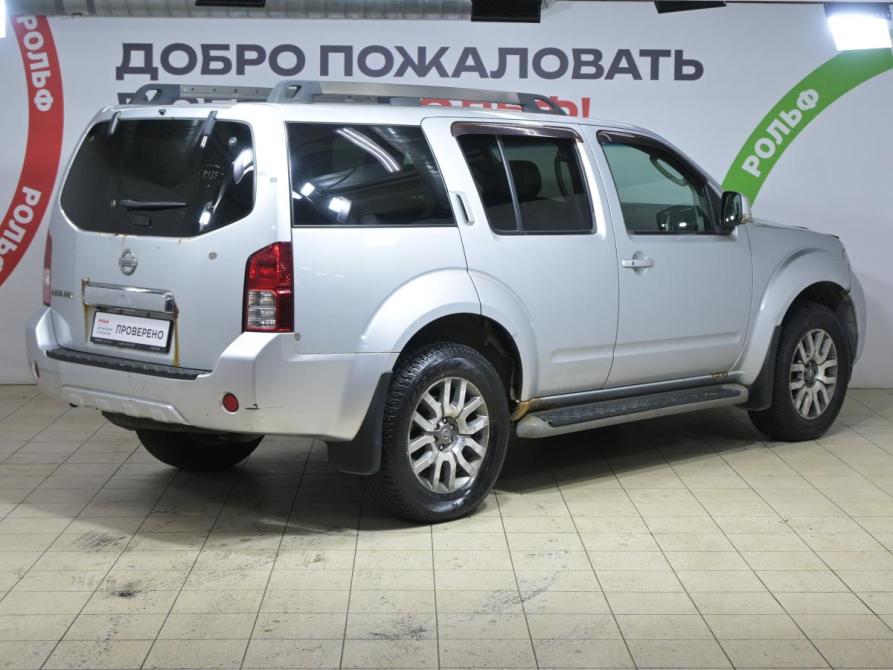 Nissan Pathfinder III Рестайлинг Москва  - изображение 4