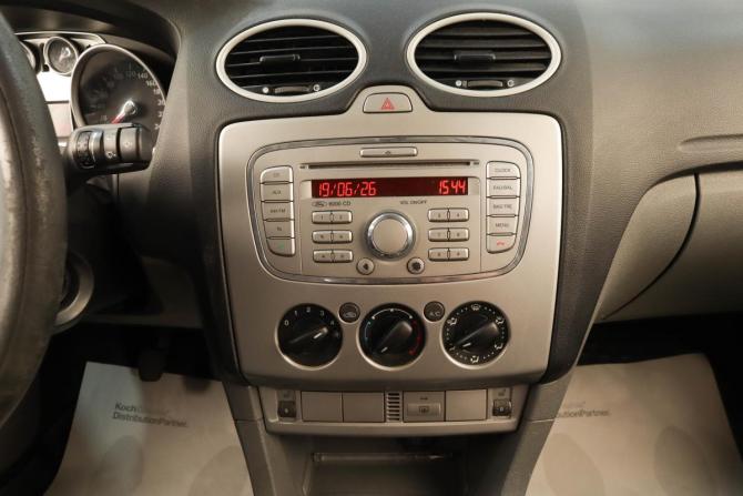 Ford Focus II Рестайлинг с пробегом 2008 года, цена 669 000 рублей, 171850 км, седан, Автокод Объявления