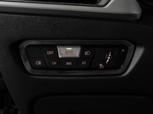 BMW 3 серии VII (G2x) с пробегом 2019 года, цена 3 499 000 рублей, 112098 км, седан, Автокод Объявления