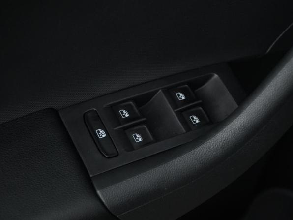 Volkswagen Polo VI с пробегом 2021 года, цена 1 649 874 рубля, 59595 км, лифтбек, Автокод Объявления