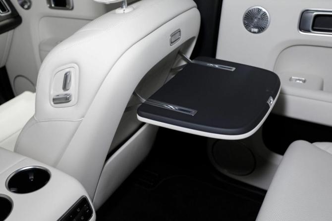 Новый Li Auto (Lixiang) L9 I Рестайлинг 2025 года, цена 11 990 000 рублей, внедорожник, Автокод Объявления