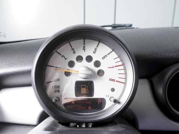 Mini Hatch II (R56) Рестайлинг с пробегом 2013 года, цена 1 270 000 рублей, 111120 км, хэтчбек, Автокод Объявления