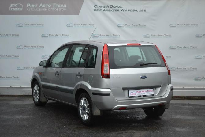Ford Fusion I Рестайлинг с пробегом 2008 года, цена 360 000 рублей, 181161 км, хэтчбек, Автокод Объявления