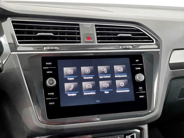 Volkswagen Tiguan II с пробегом 2019 года, цена 2 575 000 рублей, 89709 км, внедорожник, Автокод Объявления