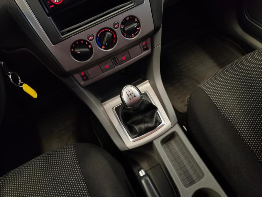 Ford Focus II Рестайлинг Санкт-Петербург  - изображение 11