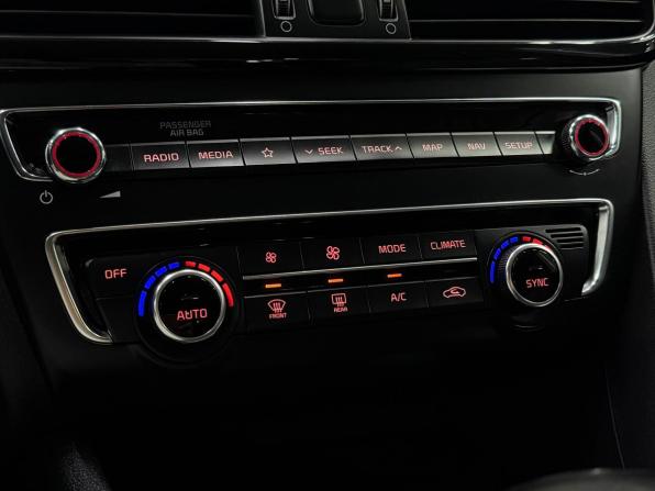 Kia Optima IV Рестайлинг с пробегом 2019 года, цена 2 110 000 рублей, 116836 км, седан, Автокод Объявления