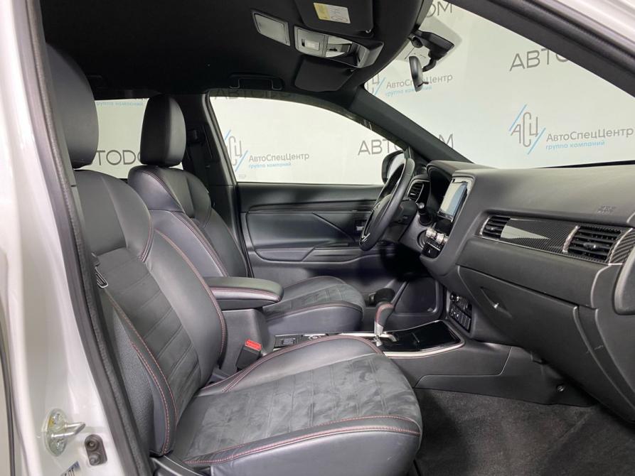 Mitsubishi Outlander III Рестайлинг 3 Москва  - изображение 8