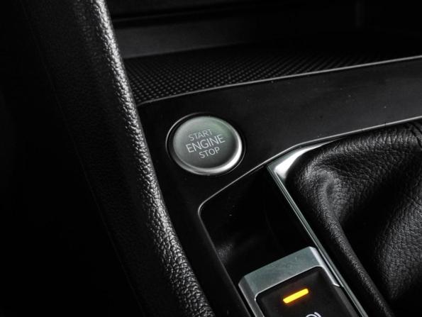 Volkswagen Taos I с пробегом 2022 года, цена 2 499 000 рублей, 28772 км, внедорожник, Автокод Объявления