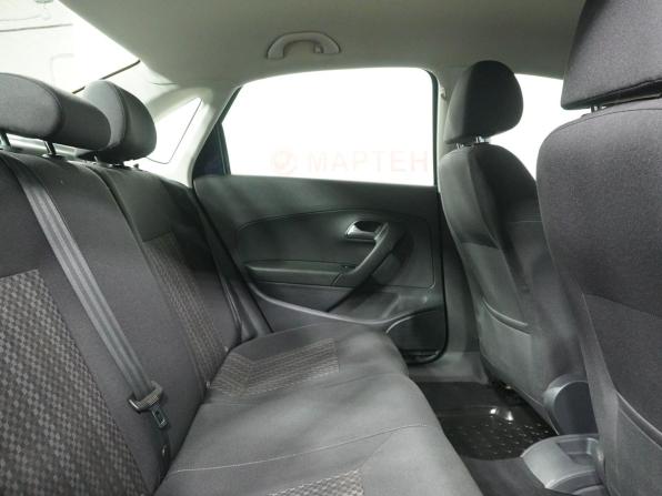 Volkswagen Polo V Рестайлинг с пробегом 2017 года, цена 872 000 рублей, 184223 км, седан, Автокод Объявления