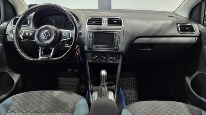 Volkswagen Polo V Рестайлинг с пробегом 2020 года, цена 1 364 000 рублей, 95700 км, седан, Автокод Объявления