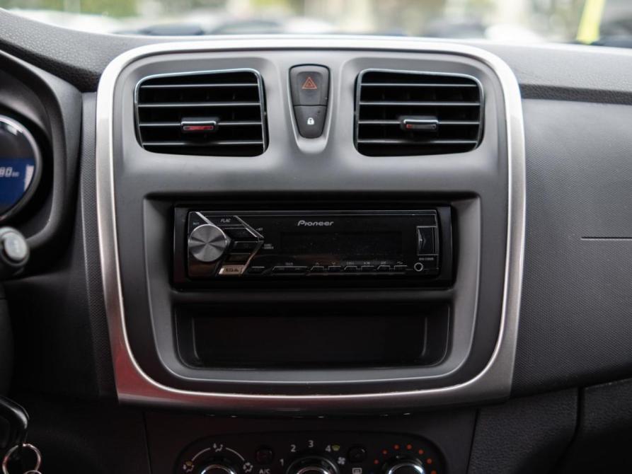 Renault Logan II Рестайлинг Сочи  - изображение 13