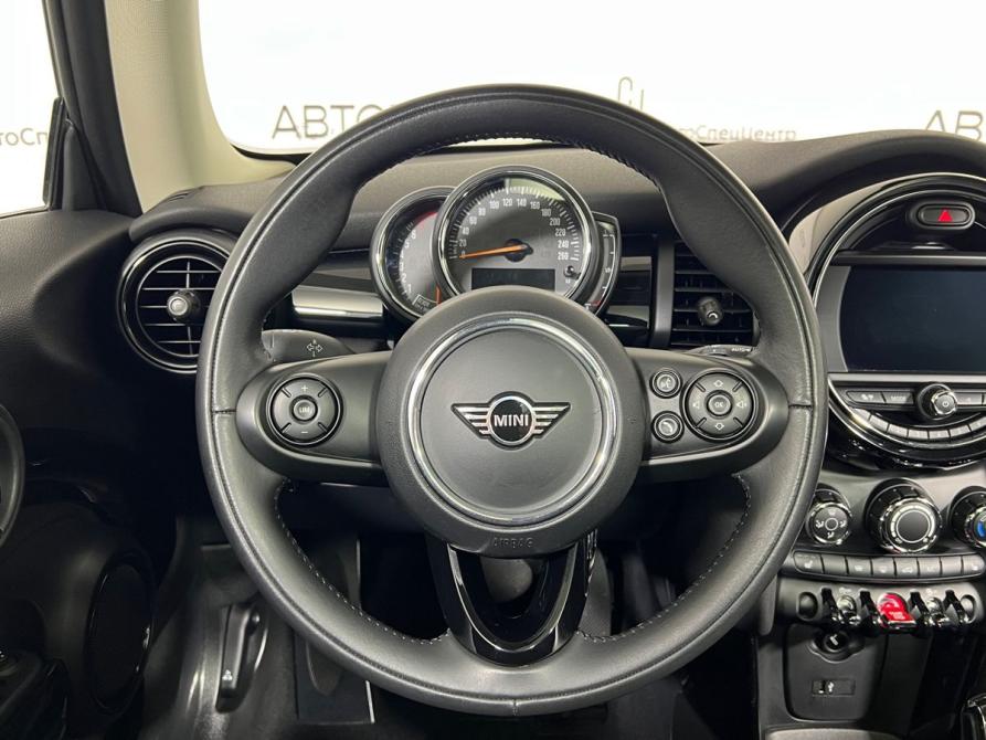 Mini Hatch III (F55/F56) Рестайлинг Москва  - изображение 16