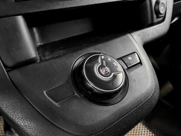 Citroen SpaceTourer I с пробегом 2018 года, цена 2 300 000 рублей, 163150 км, минивэн, Автокод Объявления