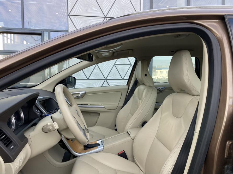 Volvo XC60 I Москва  - изображение 23