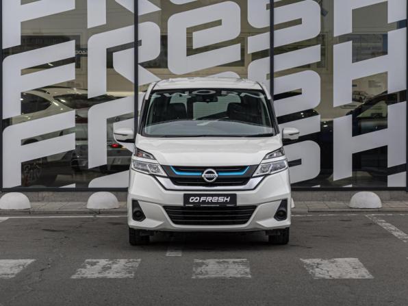 Nissan Serena V (C27) с пробегом 2018 года, цена 2 099 000 рублей, 117935 км, минивэн, Автокод Объявления