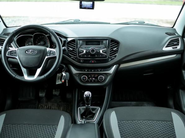 Lada (ВАЗ) Vesta I с пробегом 2018 года, цена 729 000 рублей, 176620 км, седан, Автокод Объявления
