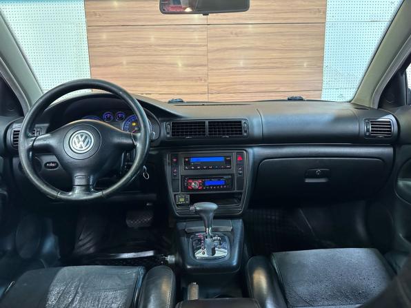 Volkswagen Passat B5 Рестайлинг с пробегом 2003 года, цена 379 000 рублей, 289079 км, седан, Автокод Объявления