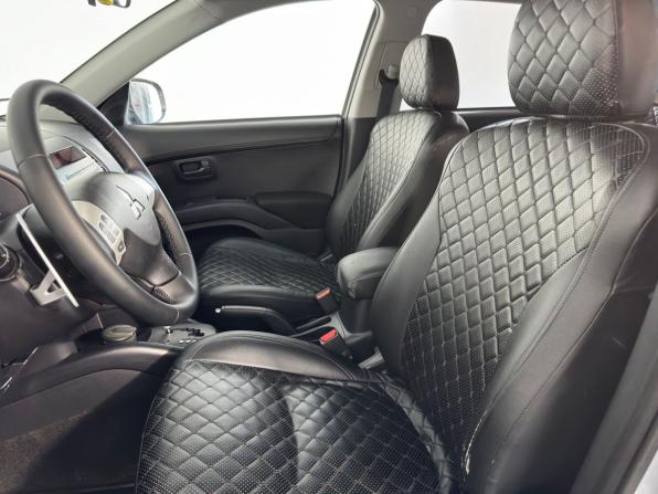 Mitsubishi Outlander II Рестайлинг с пробегом 2011 года, цена 949 900 рублей, 206000 км, внедорожник, Автокод Объявления