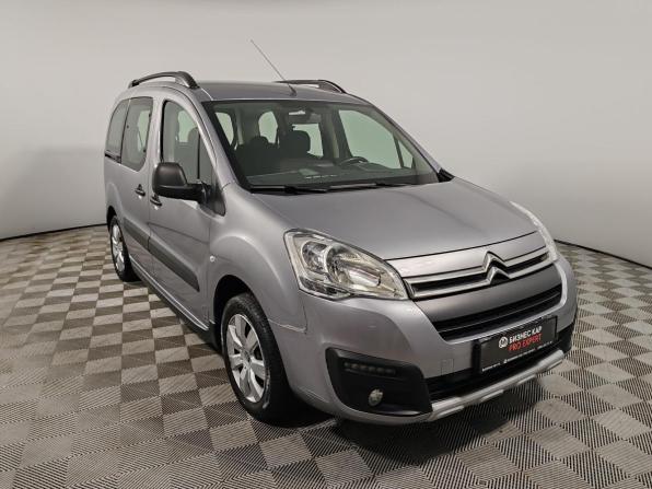 Citroen Berlingo II Рестайлинг 2 с пробегом 2017 года, цена 1 399 000 рублей, 71888 км, компактвэн, Автокод Объявления