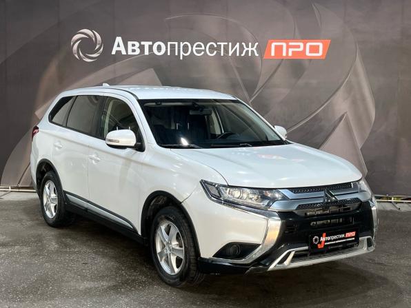 Mitsubishi Outlander III Рестайлинг 3 с пробегом 2019 года, цена 1 299 000 рублей, 163922 км, внедорожник, Автокод Объявления